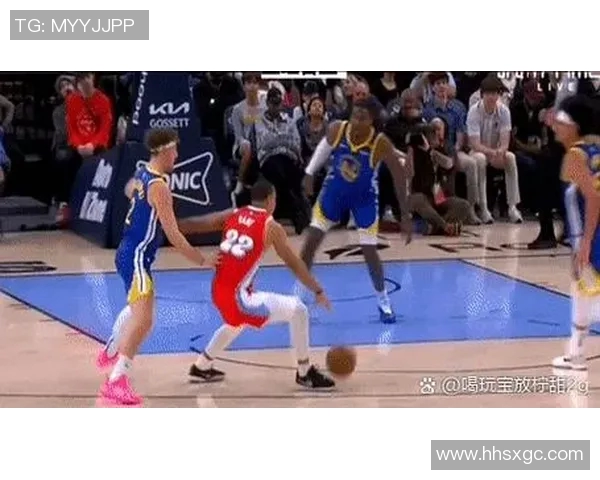 战术拆解：库里为何能掌控比赛节奏？