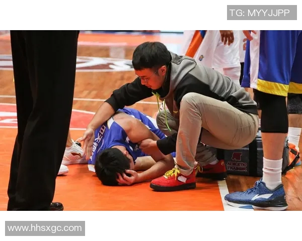 球迷怒批伤病名单不公引发广泛讨论球员伤情成焦点